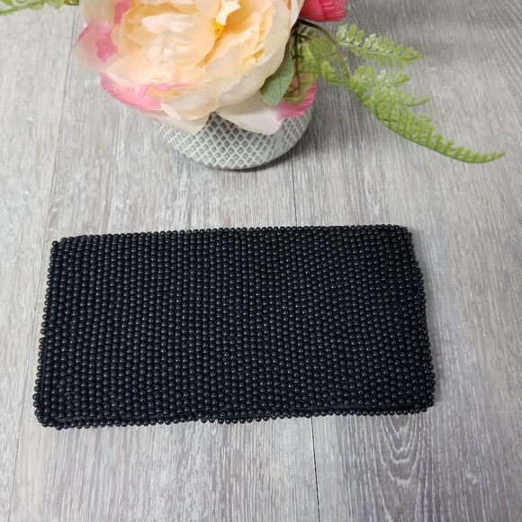 Beaded clutch - Picture 4 of 8